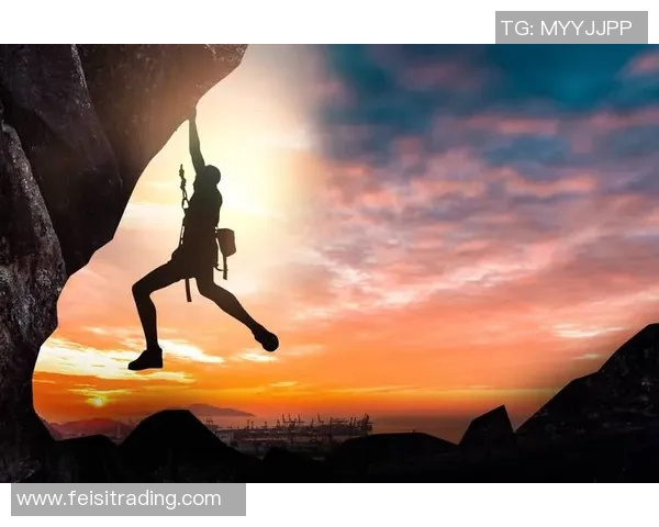 黄军的攀岩人生：在高峰之上与自我对话的深度探寻MBA