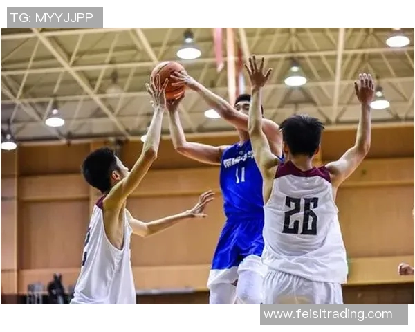 南京篮球队盯防策略分析与比赛表现的得失评估